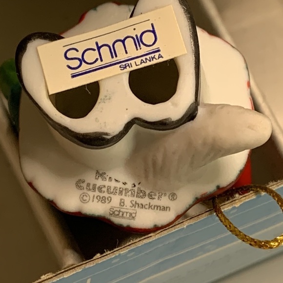 Kitty Cucumber Schmid The Snowball Fight Ornament Collection. 1989 Vintage boxed - Picture 10 of 16